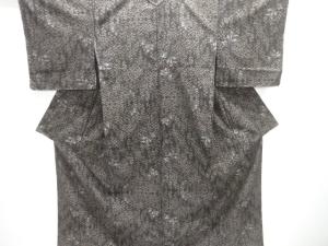 未使用品　草花模様織り出し本場泥大島紬着物(7マルキ)